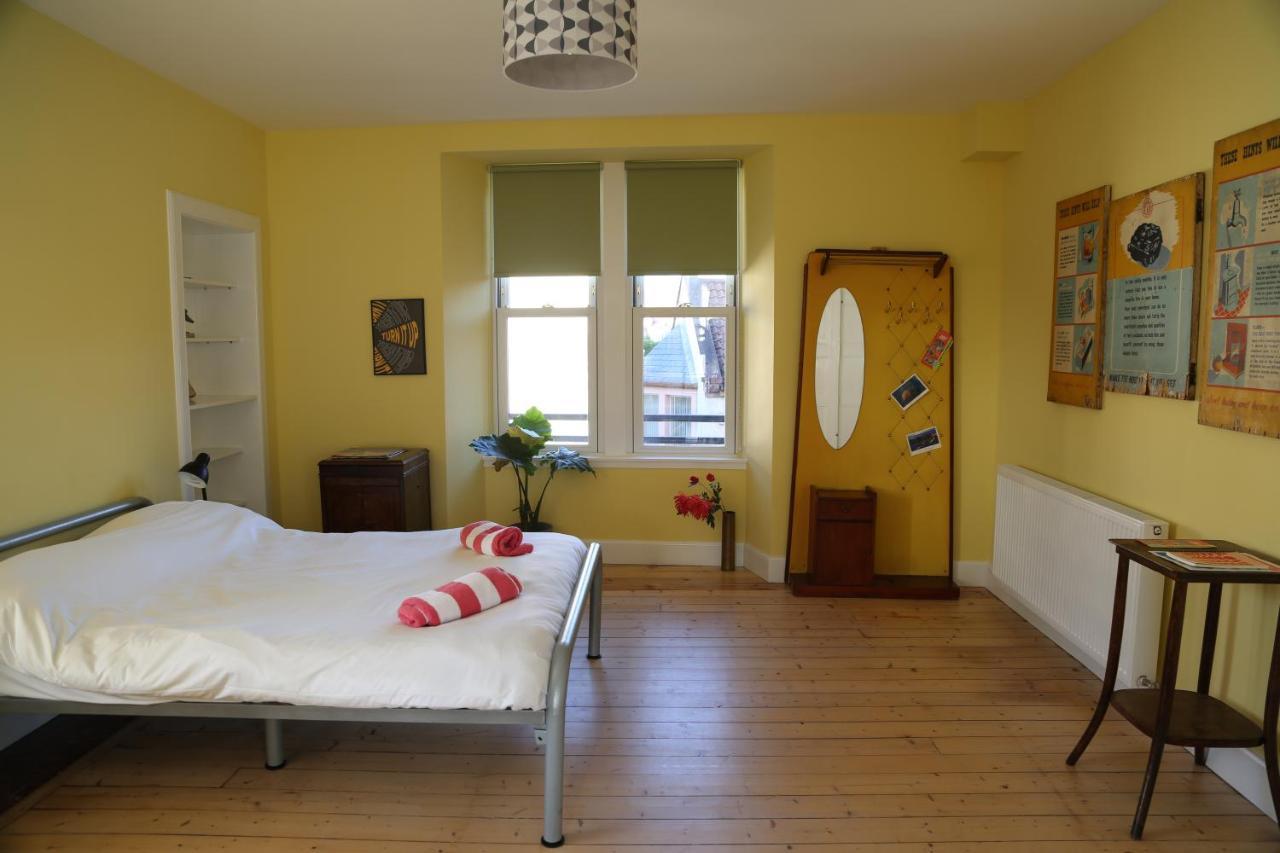 The Dolphin Inn Hostel Dunbar Exterior foto