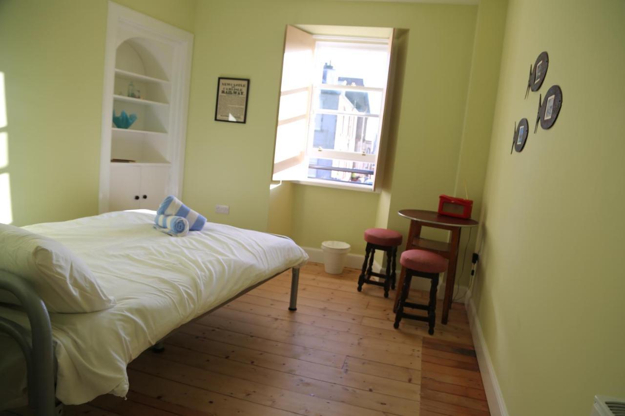 The Dolphin Inn Hostel Dunbar Exterior foto